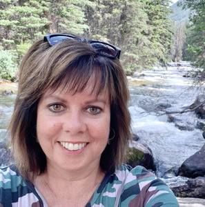 Meet your Posher, Tina